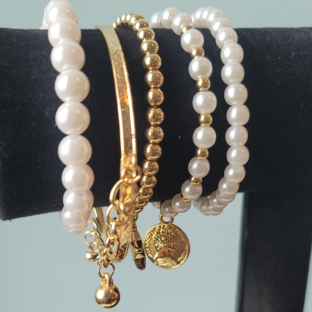 Bracelet Set